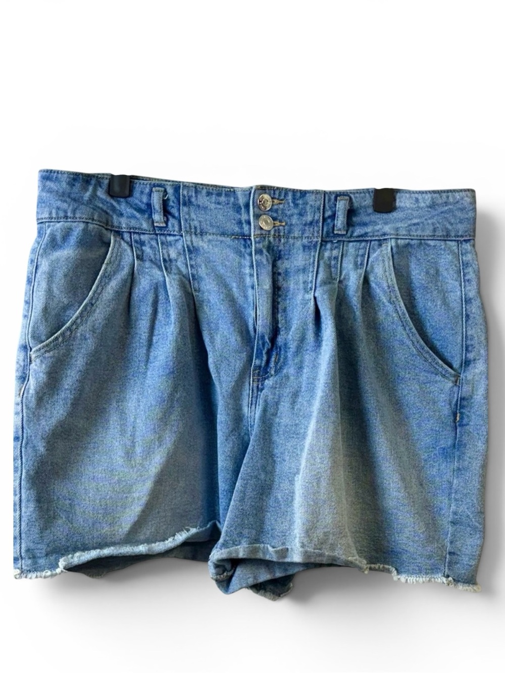 Wild Fable Highest Rise A-line Pleated Medium Wash Denim Shorts 4”‎ Inseam Sz 16
